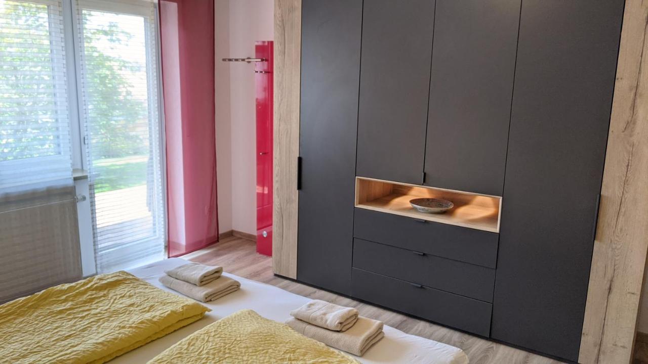 Ferienwohnungen Stoeckl Nittendorf Exteriör bild